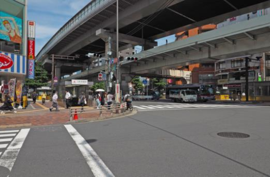 東急田園都市線　三軒茶屋駅|