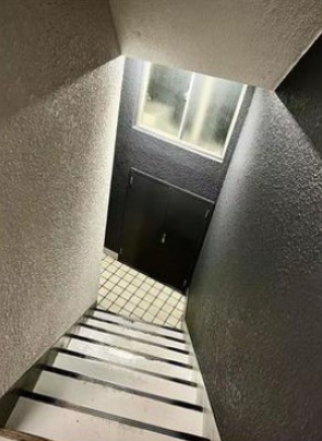 共用部　階段|